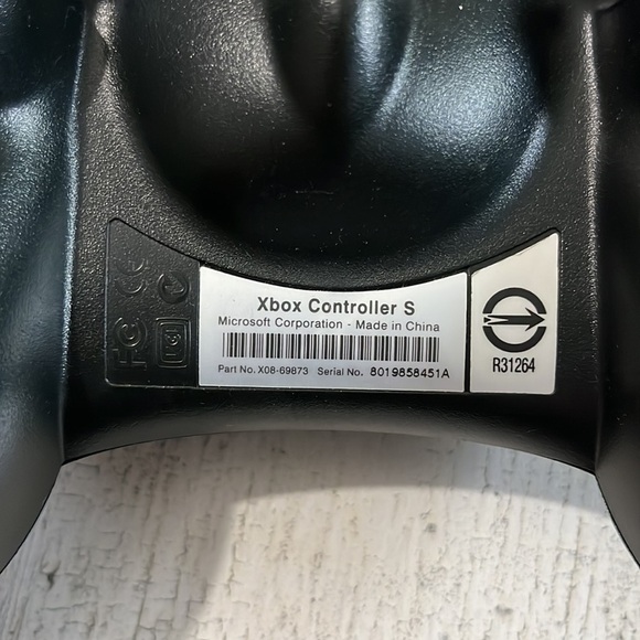 Xbox controller.  First Xbox - Picture 4 of 5